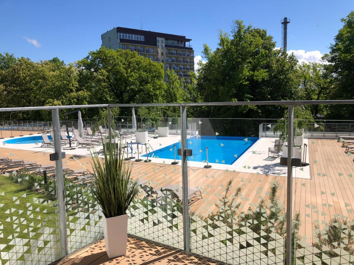 Apartament S&S Nadmorskie Tarasy Kolobrzeg D302 Экстерьер фото